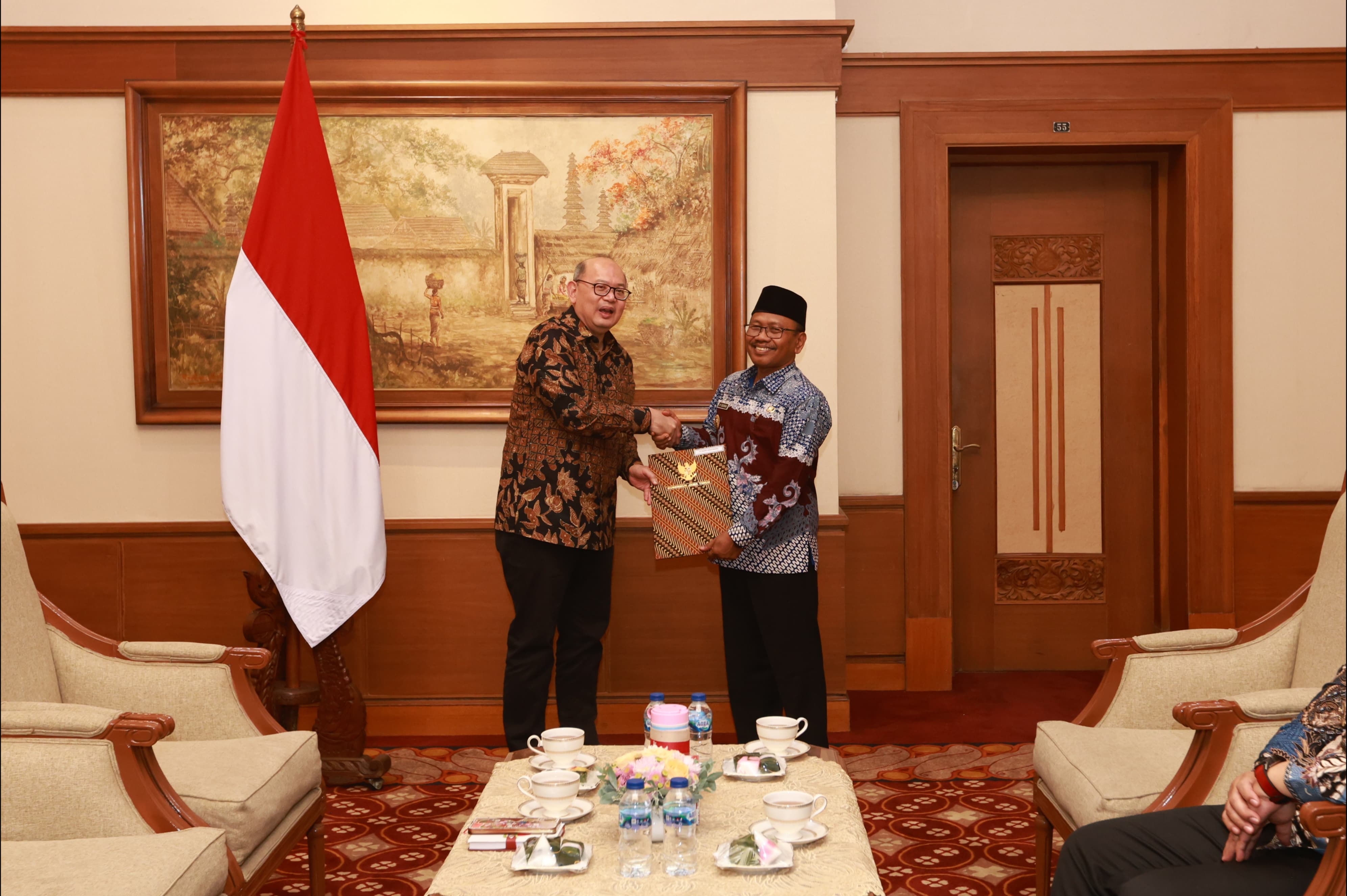 Sugirah Resmi Menjabat Plt. Bupati Banyuwangi