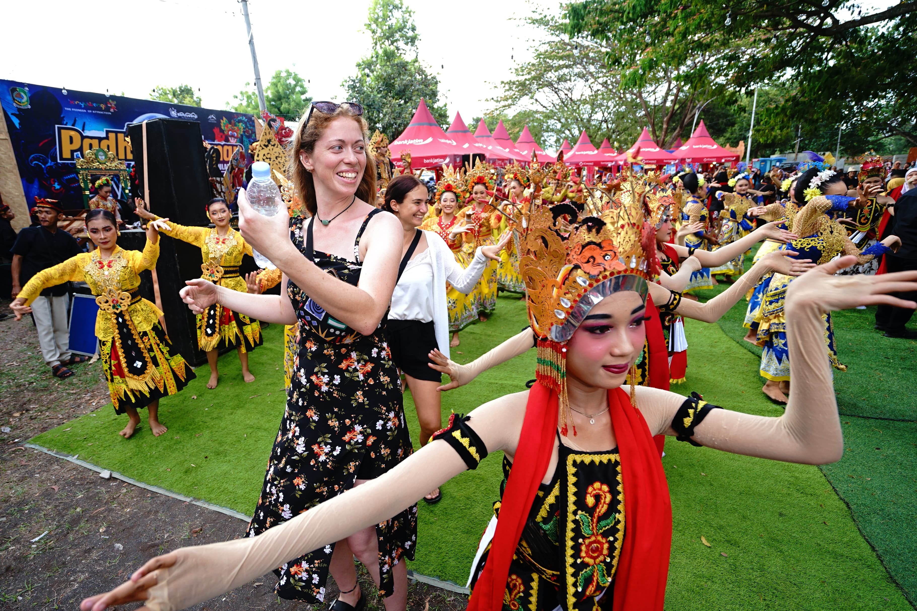 Festival Padang Ulanan, Awali Pertunjukan Tari Kolosal Gandrung Sewu