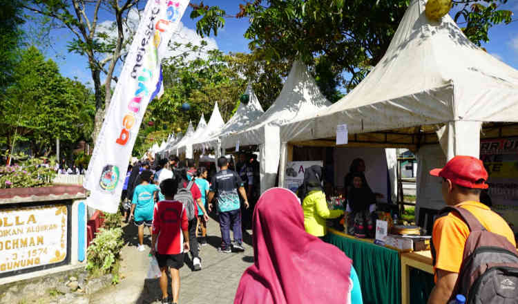 Festival Cokelat Glenmore 2023 Day 1, Suguhkan Kakao Run 5 K hingga Bazar UMKM