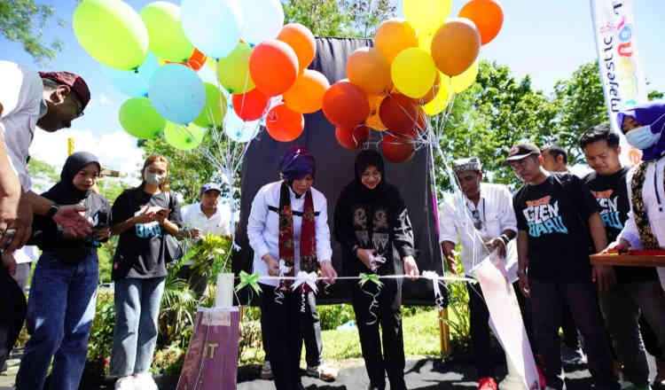 Lomba Tari Gebyar Barong dan Adu Skil Olahan Kakao, Warnai Festival Cokelat Glenmore