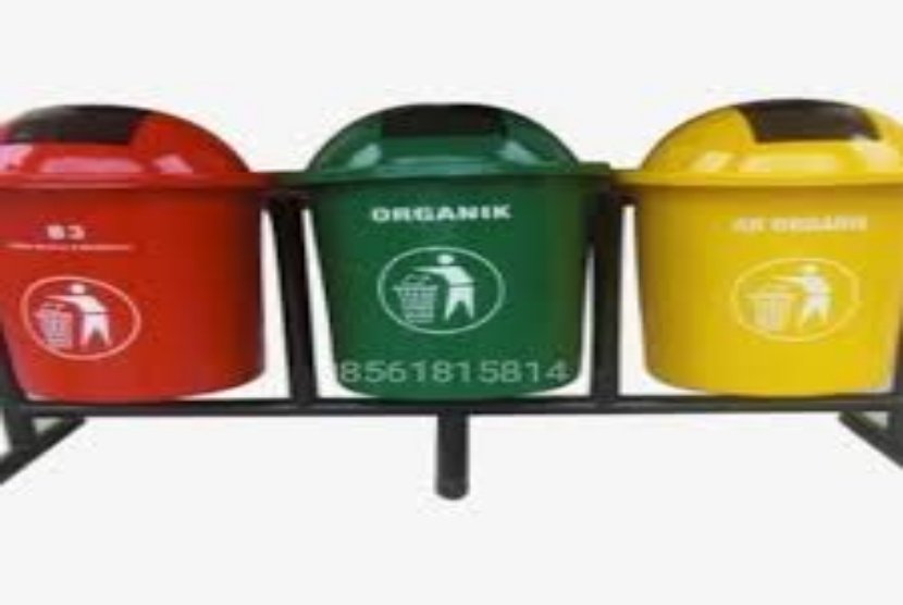 DLH Banyuwangi Terima Bantuan 1.000 Drum Sampah 
