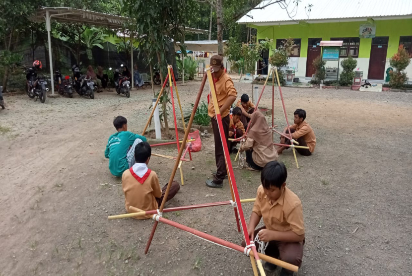 PT BSI Salurkan Bantuan Pembangunan ke SLB Lentera Hati