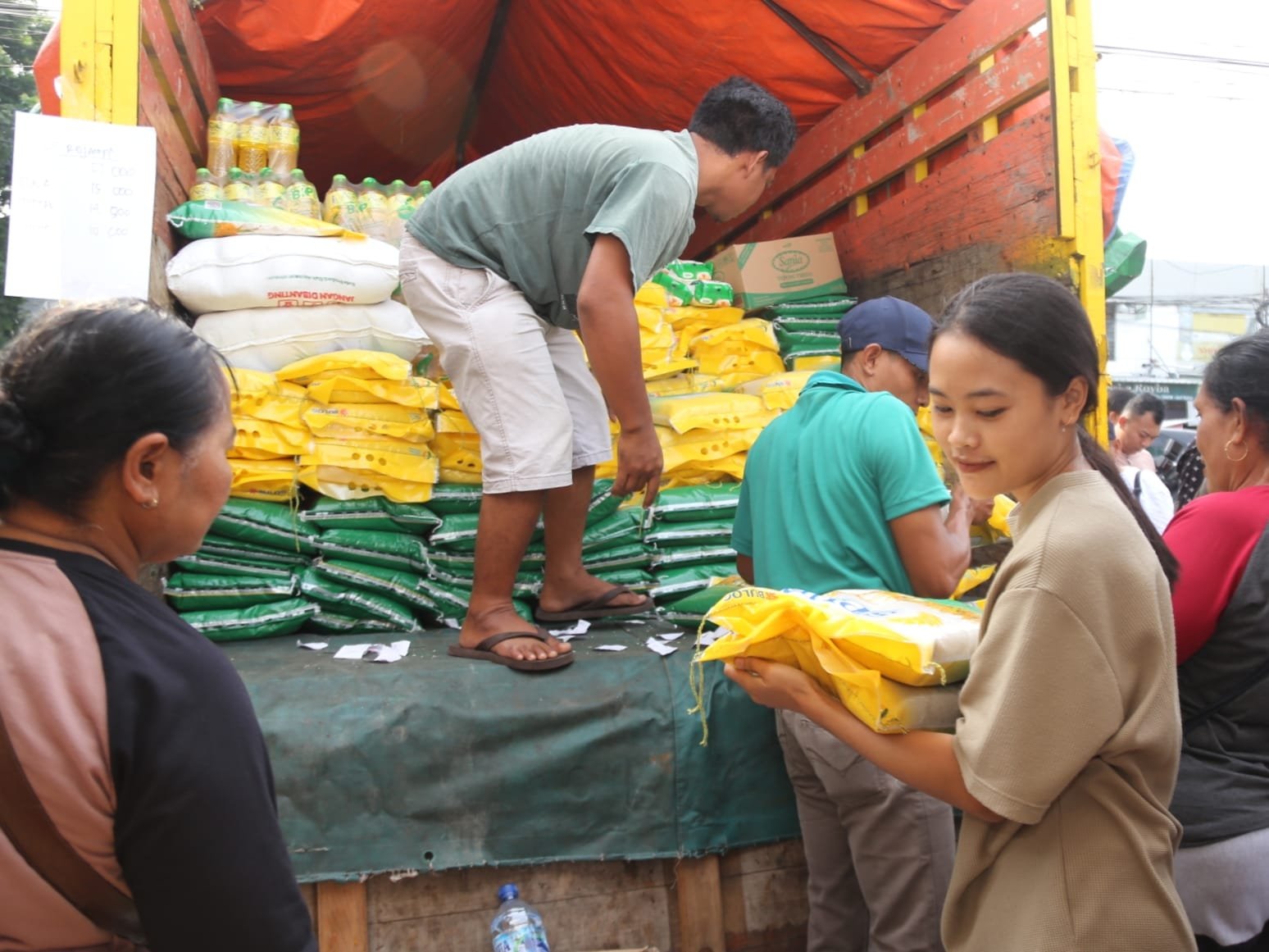 DPRD Banyuwangi Dorong Pasar Murah Tetap Digelar Rutin Pasca Lebaran